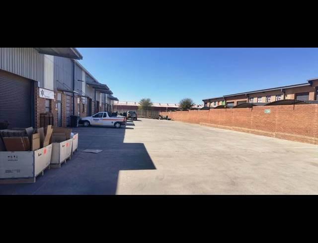 INDUSTRIAL PROPERTY TO RENT IN N4 GATEWAY INDUSTRIAL PARK